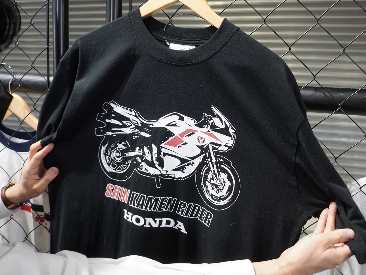 「新・假面骑士」×Honda联名服饰、配件已上市【2023 Webike 摩托车展】